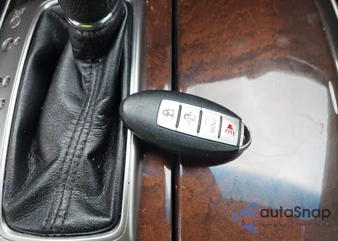 2013 Infiniti Jx35 z USA, uszkodzony, nr VIN 5N1AL0MN7DC327318